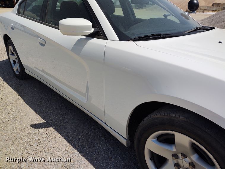 image for item DE6941 2013 Dodge Charger Police