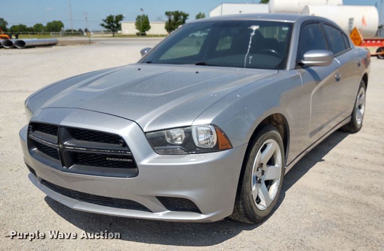 image for item DE6942 2011 Dodge Charger Police