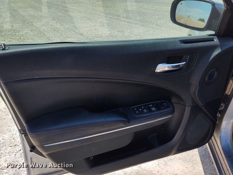 image for item DE6942 2011 Dodge Charger Police