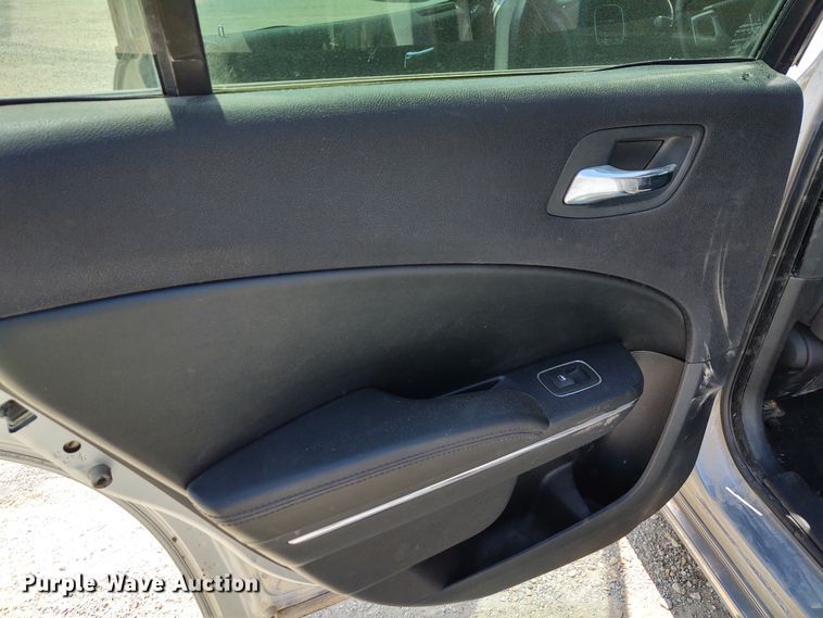 image for item DE6942 2011 Dodge Charger Police