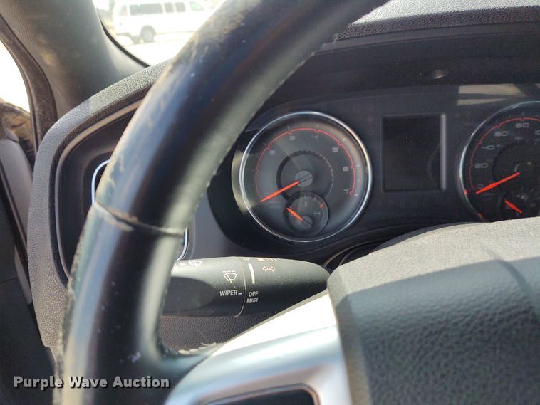 image for item DE6942 2011 Dodge Charger Police