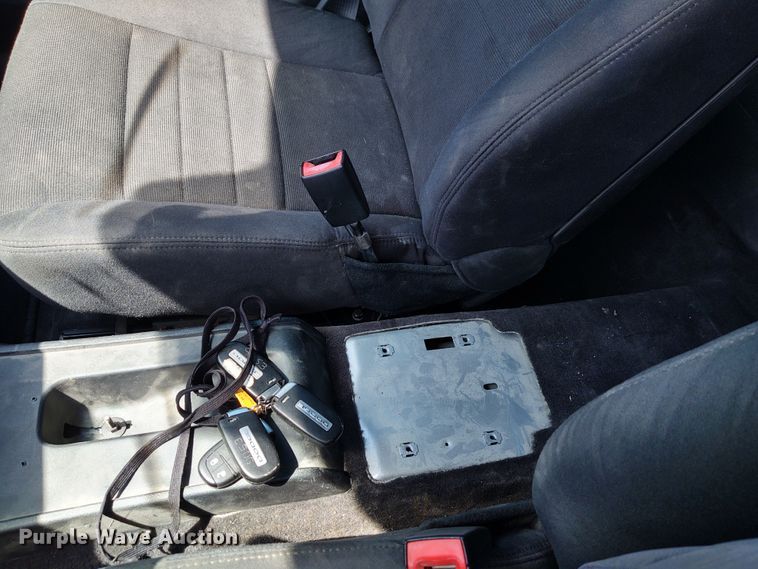 image for item DE6942 2011 Dodge Charger Police