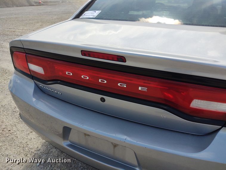 image for item DE6942 2011 Dodge Charger Police