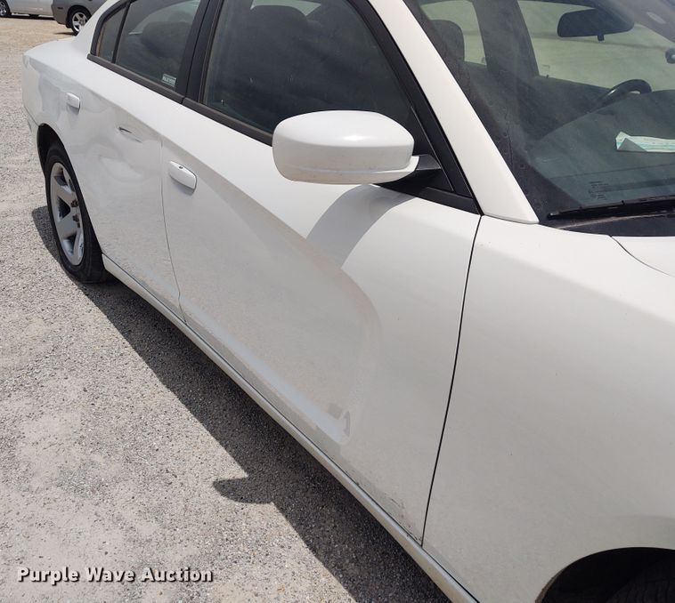 image for item DE6943 2013 Dodge Charger Police