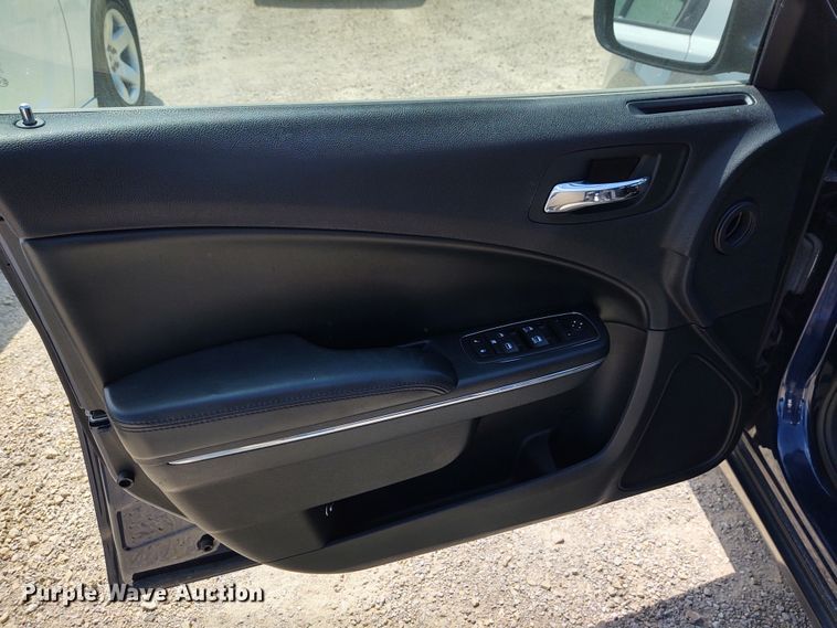 image for item DE6944 2014 Dodge Charger Police