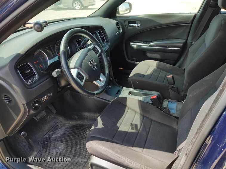 image for item DE6944 2014 Dodge Charger Police