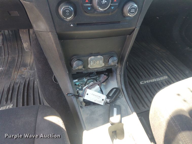 image for item DE6945 2012 Dodge Charger Police