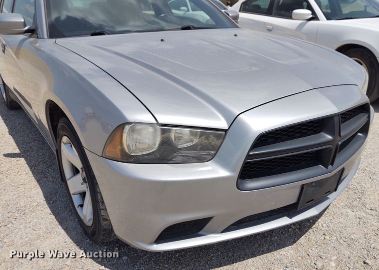 image for item DE6946 2011 Dodge Charger Police