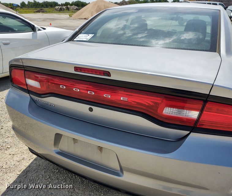 image for item DE6946 2011 Dodge Charger Police