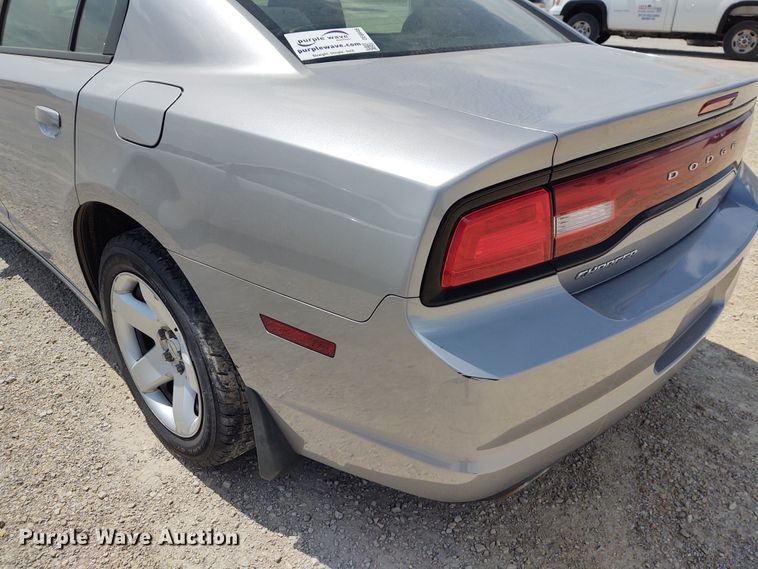 image for item DE6946 2011 Dodge Charger Police