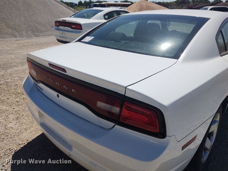 image for item DE6948 2013 Dodge Charger Police