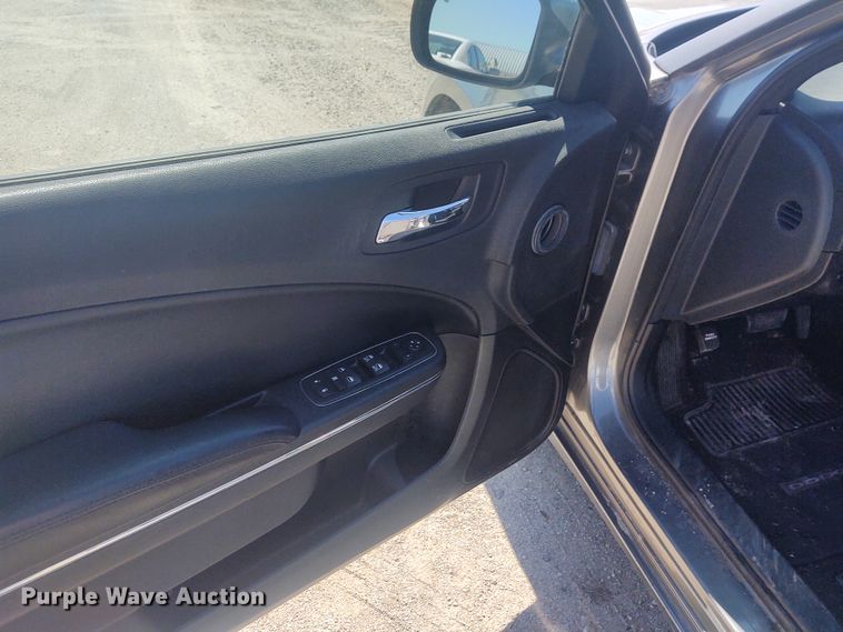 image for item DE6949 2011 Dodge Charger Police