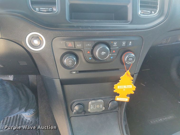 image for item DE6949 2011 Dodge Charger Police