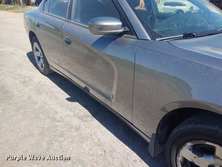 image for item DE6949 2011 Dodge Charger Police