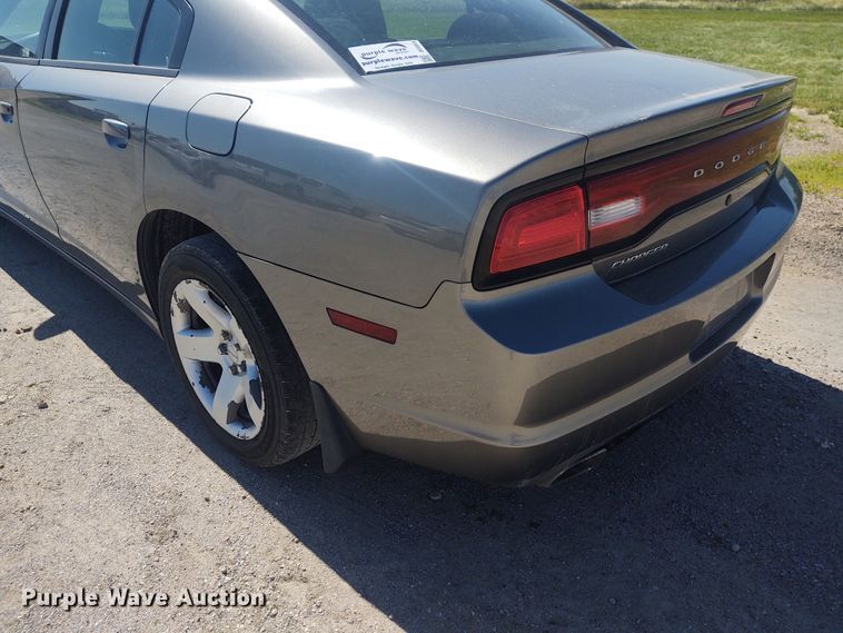 image for item DE6949 2011 Dodge Charger Police