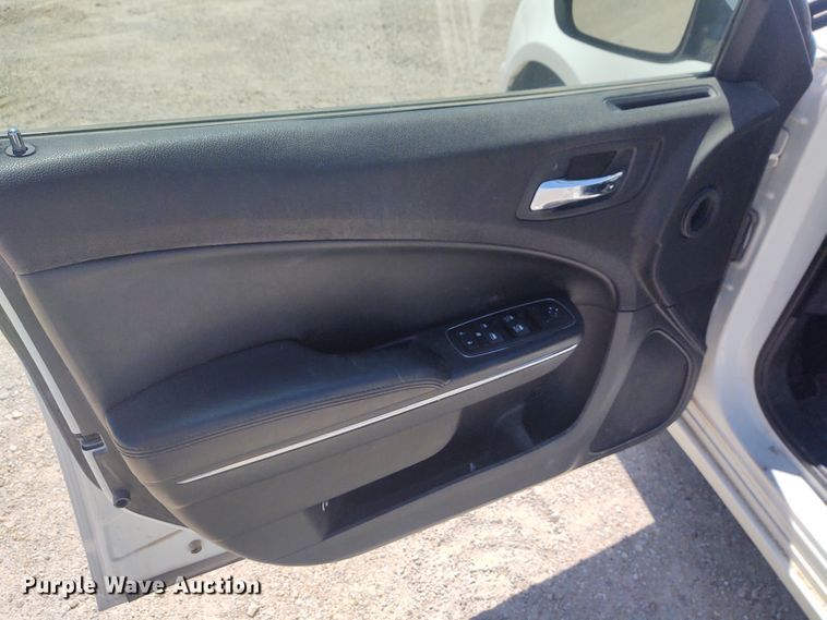 image for item DE6951 2014 Dodge Charger Police