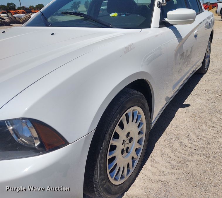 image for item DE6951 2014 Dodge Charger Police