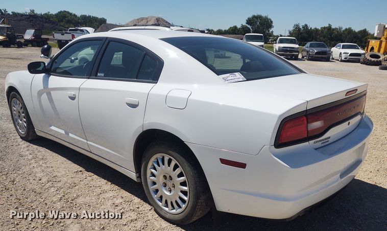 image for item DE6954 2014 Dodge Charger Police