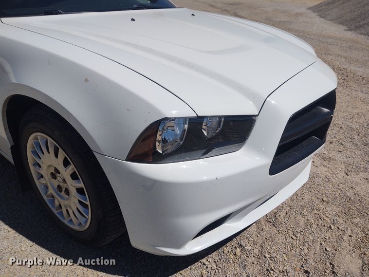 image for item DE6954 2014 Dodge Charger Police
