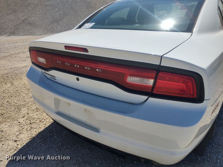 image for item DE6954 2014 Dodge Charger Police