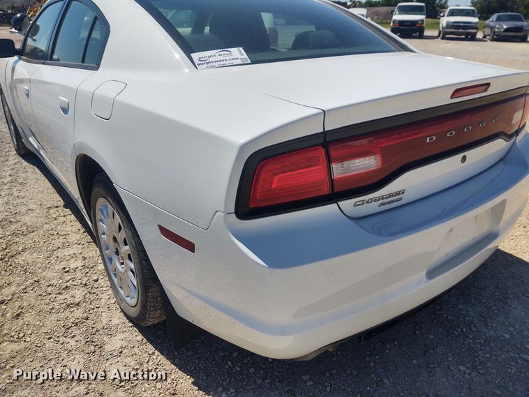 image for item DE6954 2014 Dodge Charger Police