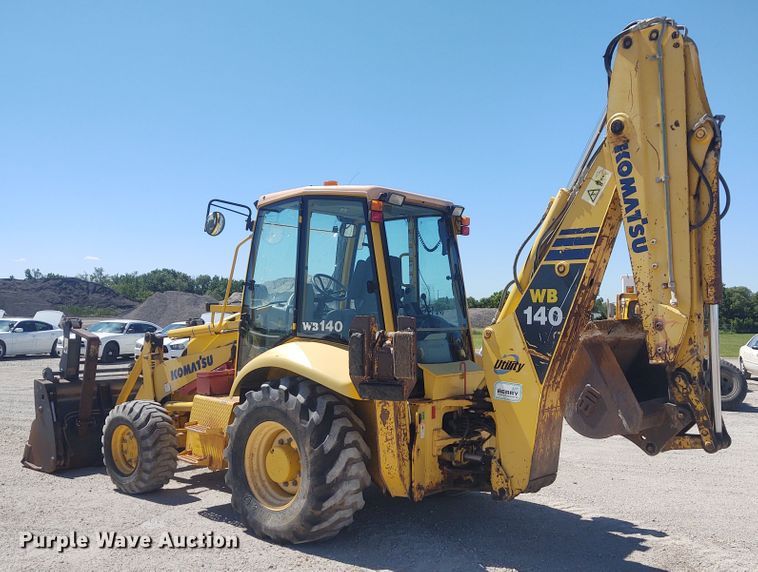 image for item DE6955 Komatsu WB140  backhoe