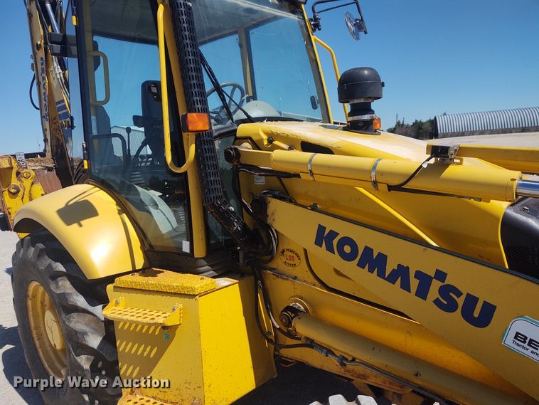 image for item DE6955 Komatsu WB140  backhoe