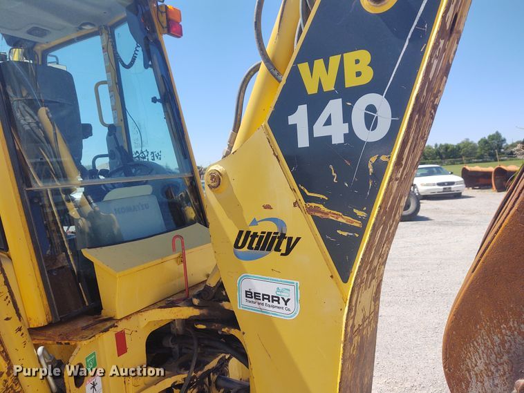 image for item DE6955 Komatsu WB140  backhoe