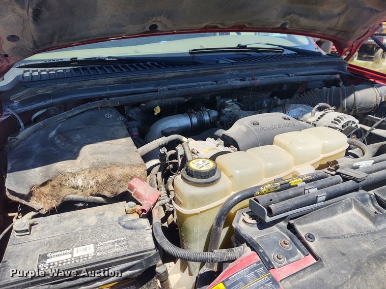 image for item DE6957 2002 Ford F450 Super Duty  flatbed truck