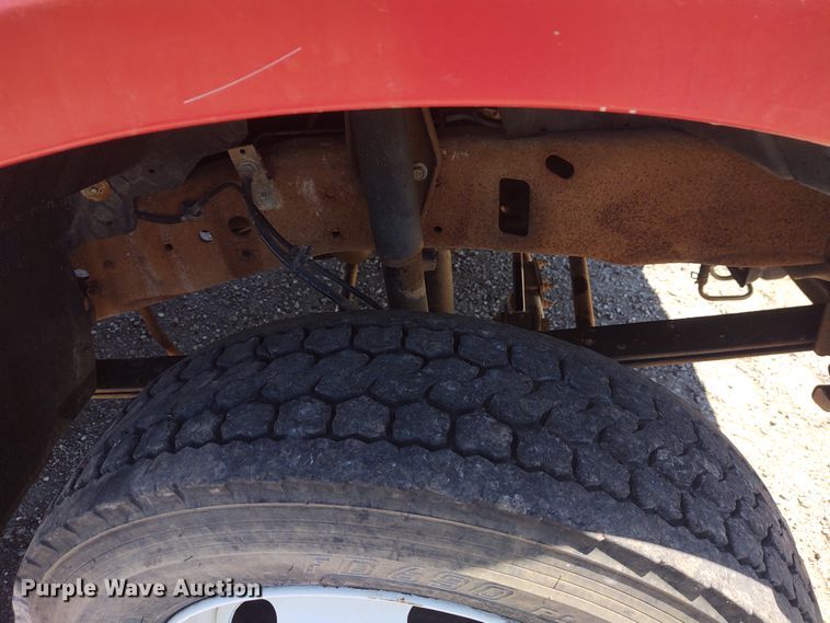 image for item DE6957 2002 Ford F450 Super Duty  flatbed truck