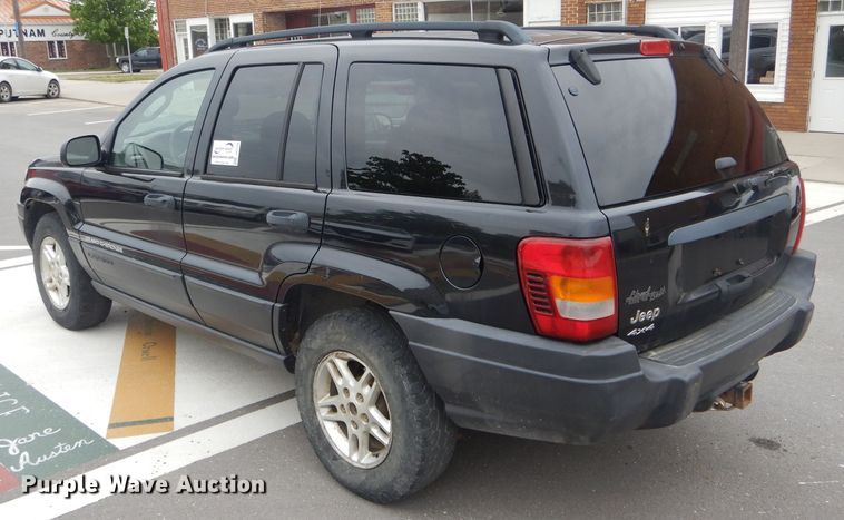 image for item DF3164 2004 Jeep Grand Cherokee Laredo  SUV