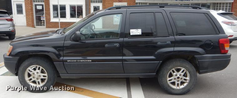 image for item DF3164 2004 Jeep Grand Cherokee Laredo  SUV