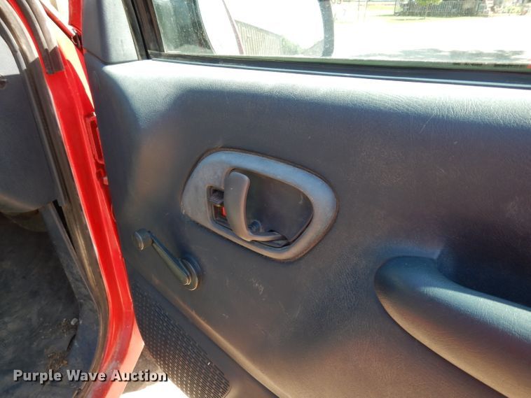 image for item DF4212 1995 GMC Sierra K3500  brush fire truck