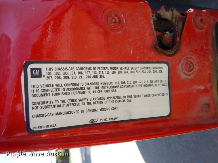 image for item DF4212 1995 GMC Sierra K3500  brush fire truck