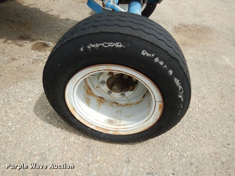 image for item DF4213 Ford 6610 Series II  tractor