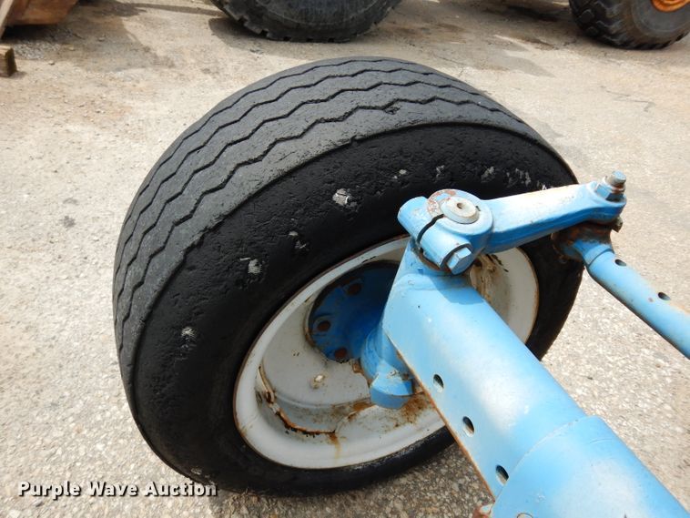 image for item DF4213 Ford 6610 Series II  tractor