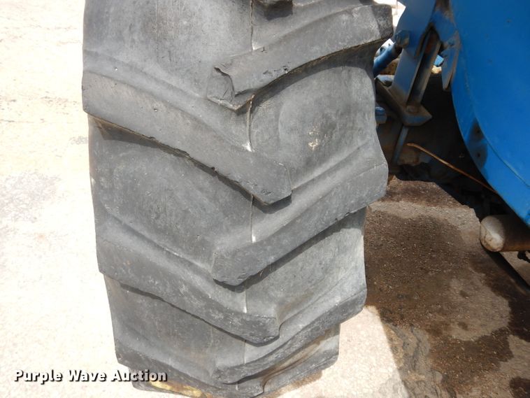 image for item DF4213 Ford 6610 Series II  tractor