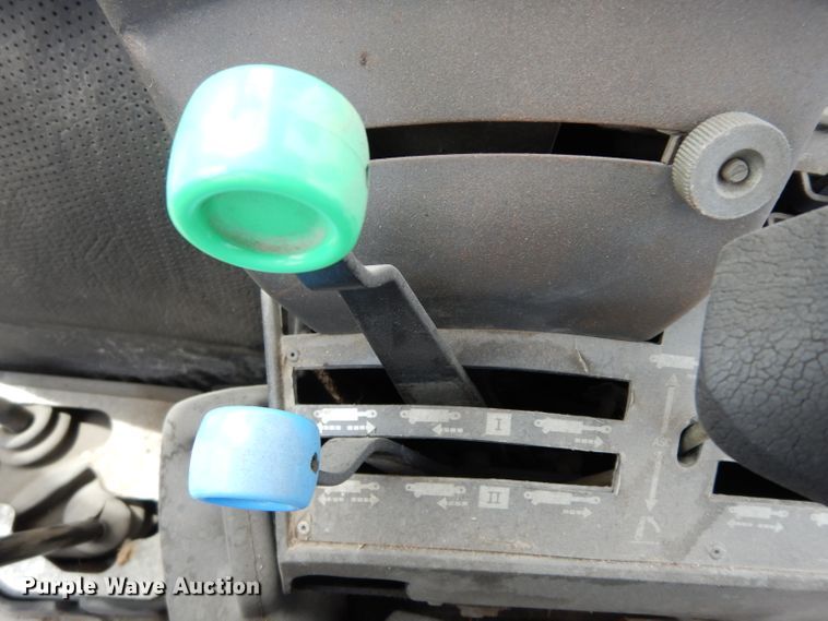 image for item DF4213 Ford 6610 Series II  tractor