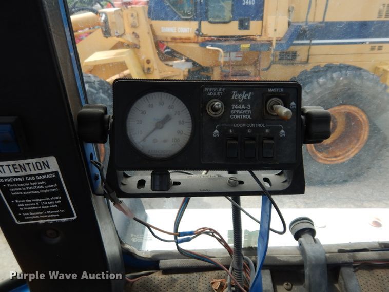 image for item DF4213 Ford 6610 Series II  tractor