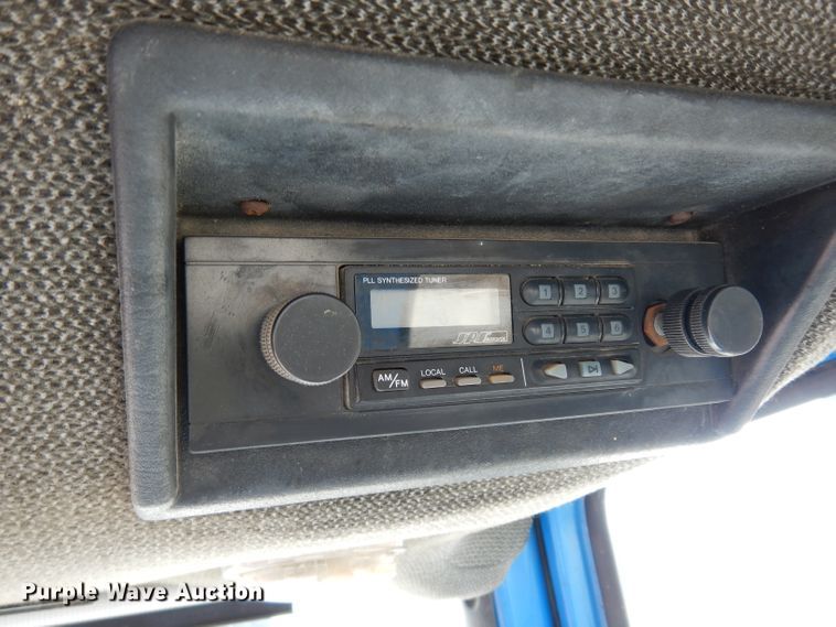 image for item DF4213 Ford 6610 Series II  tractor