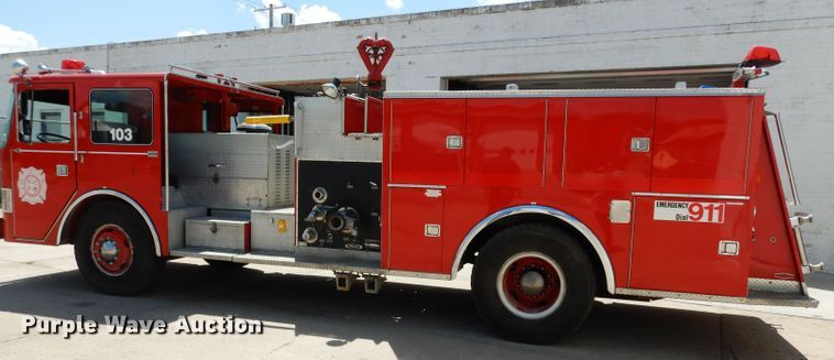 image for item DF4236 1981 Oshkosh Pierce Arrow E1055  pumper fire truck