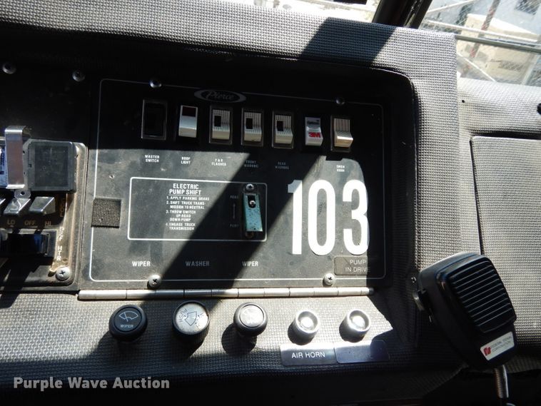 image for item DF4236 1981 Oshkosh Pierce Arrow E1055  pumper fire truck