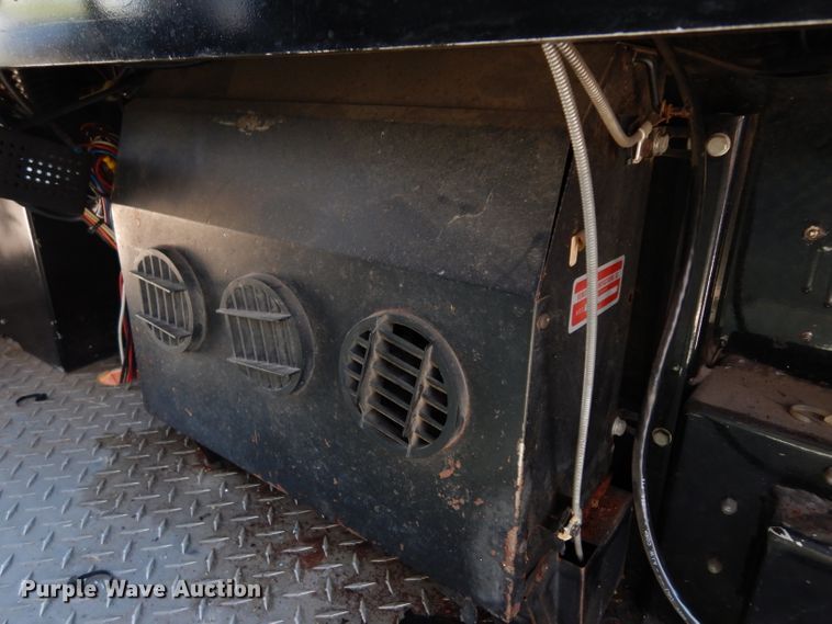 image for item DF4236 1981 Oshkosh Pierce Arrow E1055  pumper fire truck