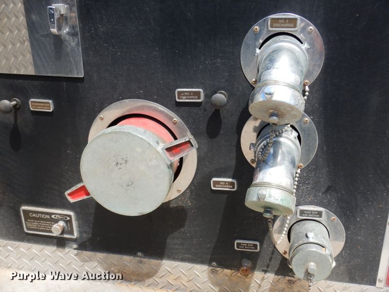 image for item DF4236 1981 Oshkosh Pierce Arrow E1055  pumper fire truck