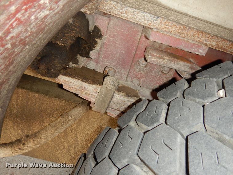 image for item DF4236 1981 Oshkosh Pierce Arrow E1055  pumper fire truck