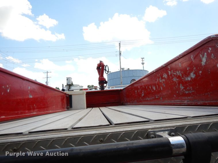 image for item DF4236 1981 Oshkosh Pierce Arrow E1055  pumper fire truck