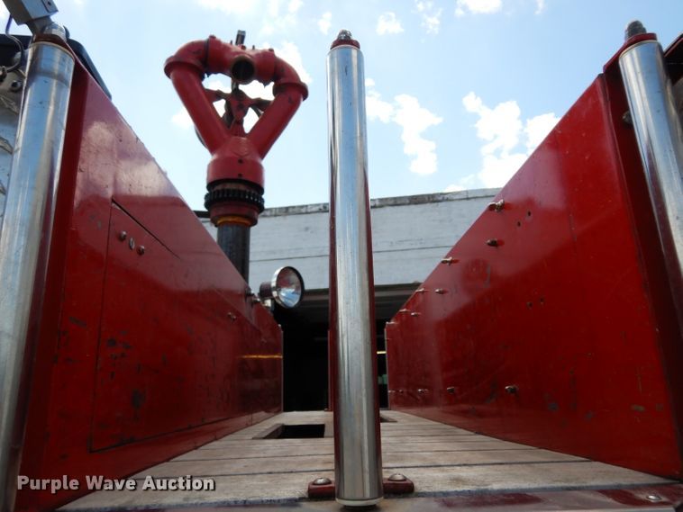 image for item DF4236 1981 Oshkosh Pierce Arrow E1055  pumper fire truck