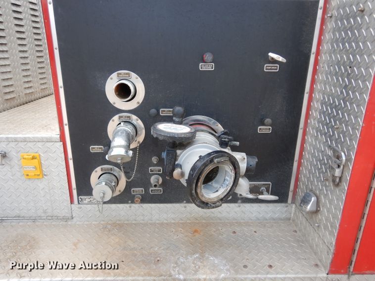 image for item DF4236 1981 Oshkosh Pierce Arrow E1055  pumper fire truck