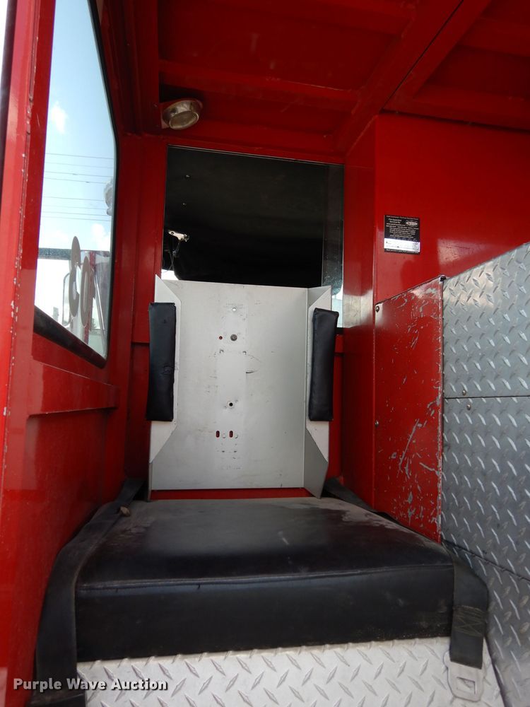 image for item DF4236 1981 Oshkosh Pierce Arrow E1055  pumper fire truck