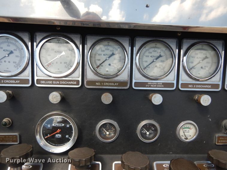 image for item DF4236 1981 Oshkosh Pierce Arrow E1055  pumper fire truck